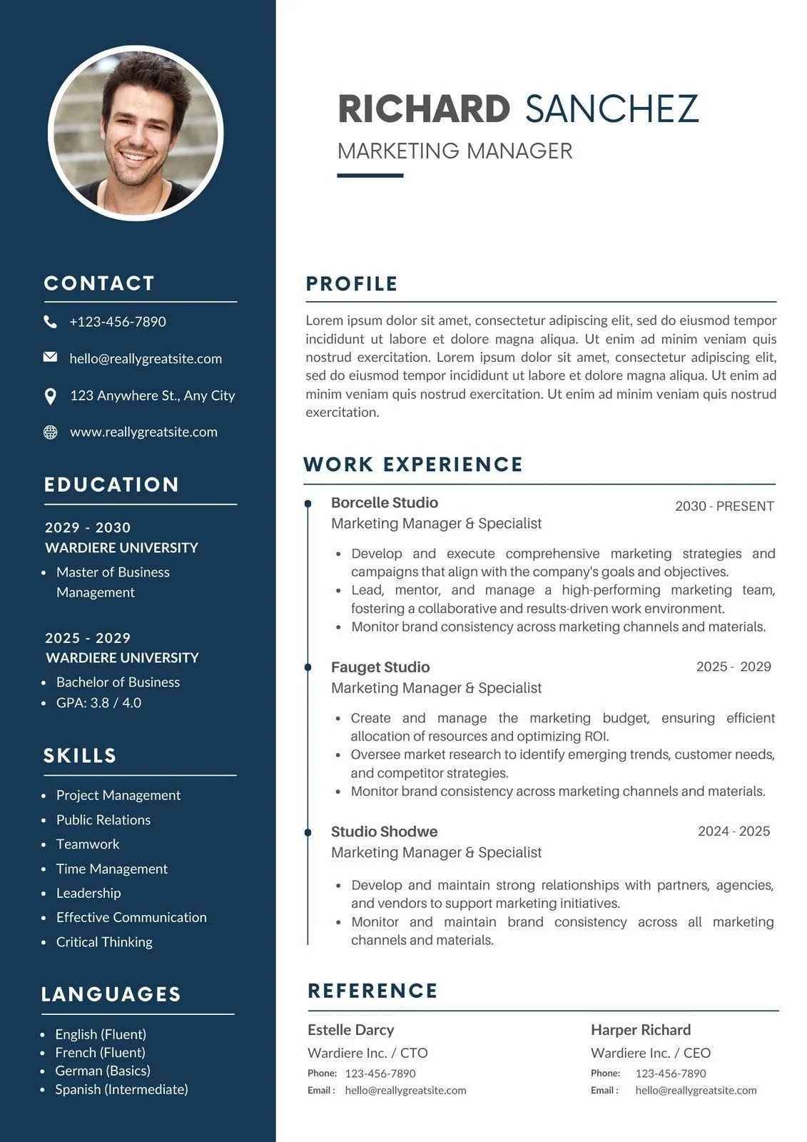 Resume Builder The Complete Guide to Creating a Professional Resume That Gets You Hired